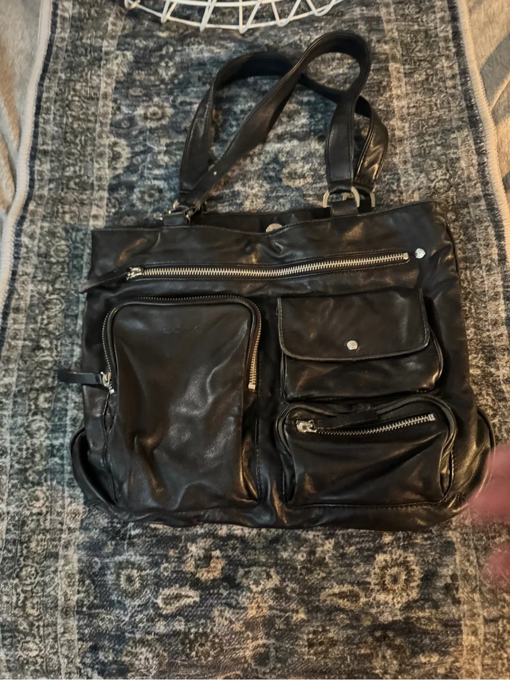 Echo Black Leather Multi-Pocket Messenger Bag